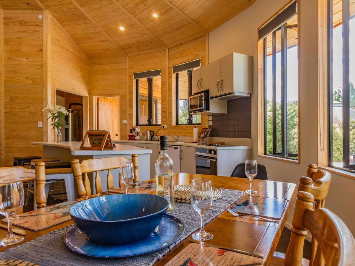 The Snowglobe - Ohakune Modern Yurt Style Chalet Exterior foto